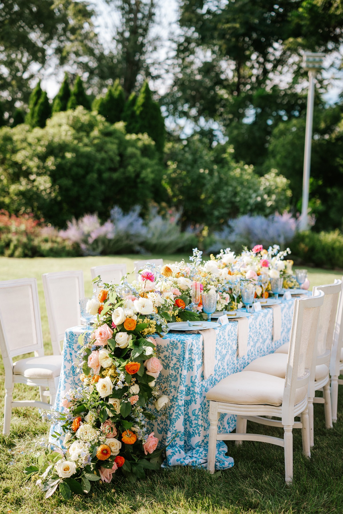 Cape Cod inspired reception table 