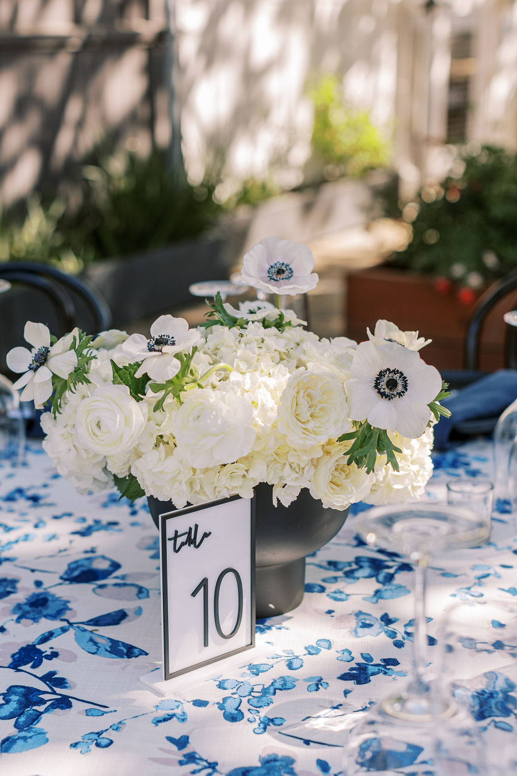 Modern table numbers