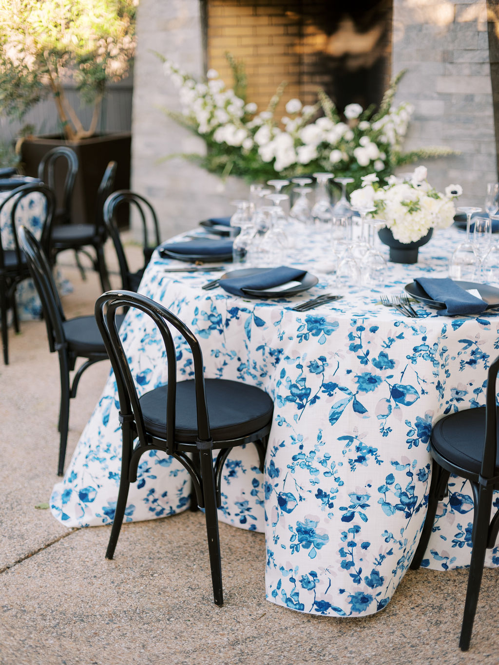 Blue floral table linens 