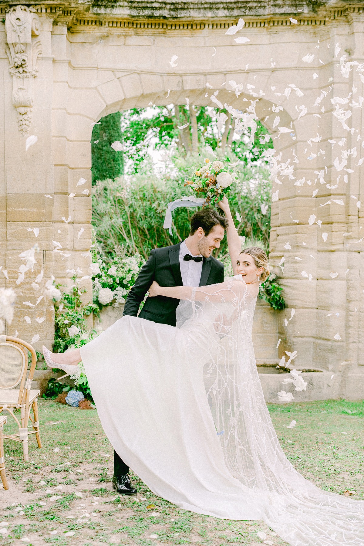 phoem-studio-photography_birds_inspired_inspiration_shoot_at_chateau-talaud-97