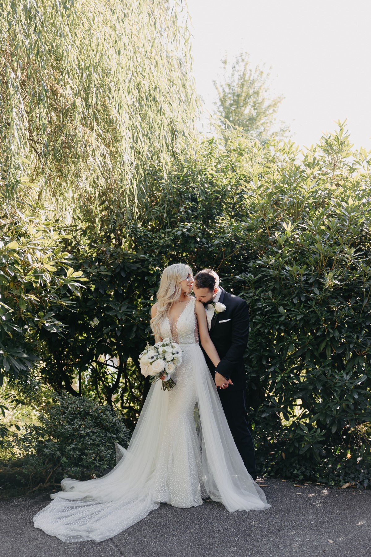 This garden wedding brought mocktails to Washington wine country