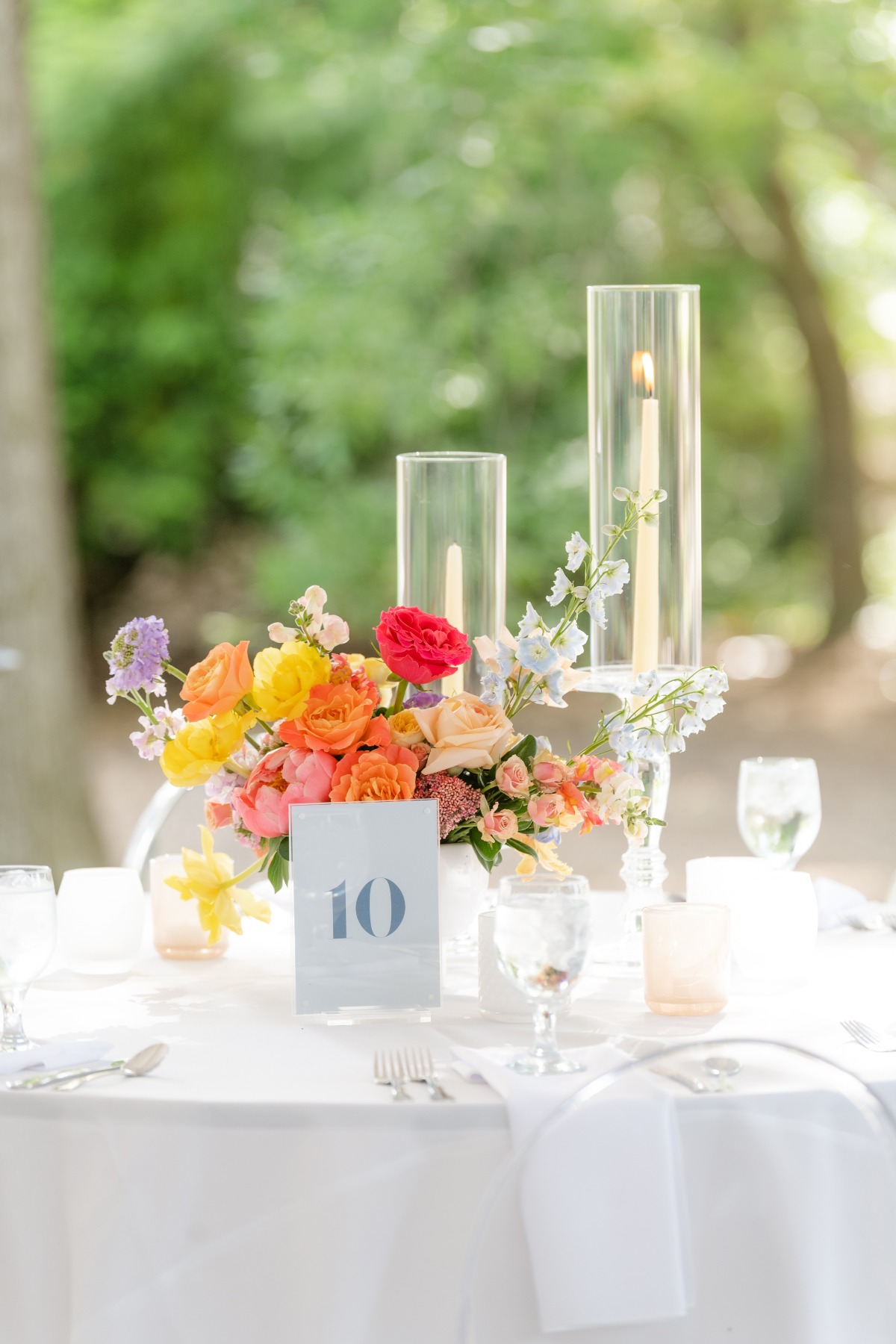 Pastel garden party table setting 