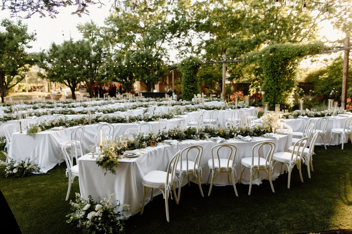 white and green outdoor wedding reception ideas 