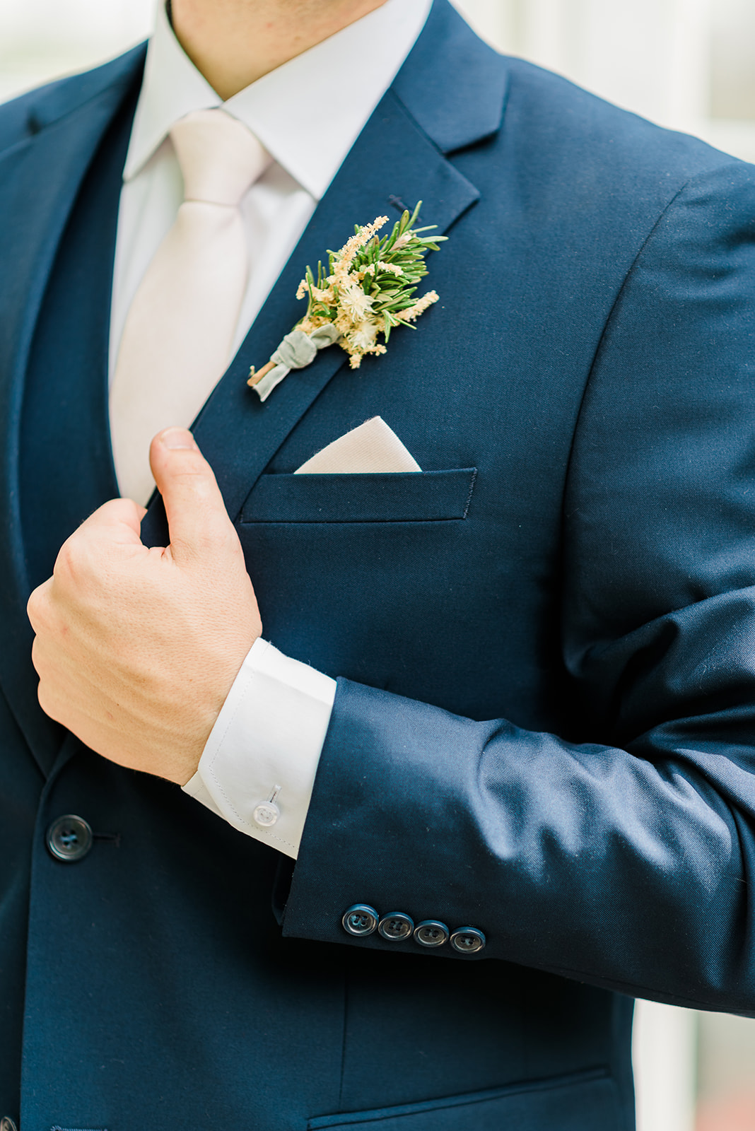 navy wedding suit from the modern groom