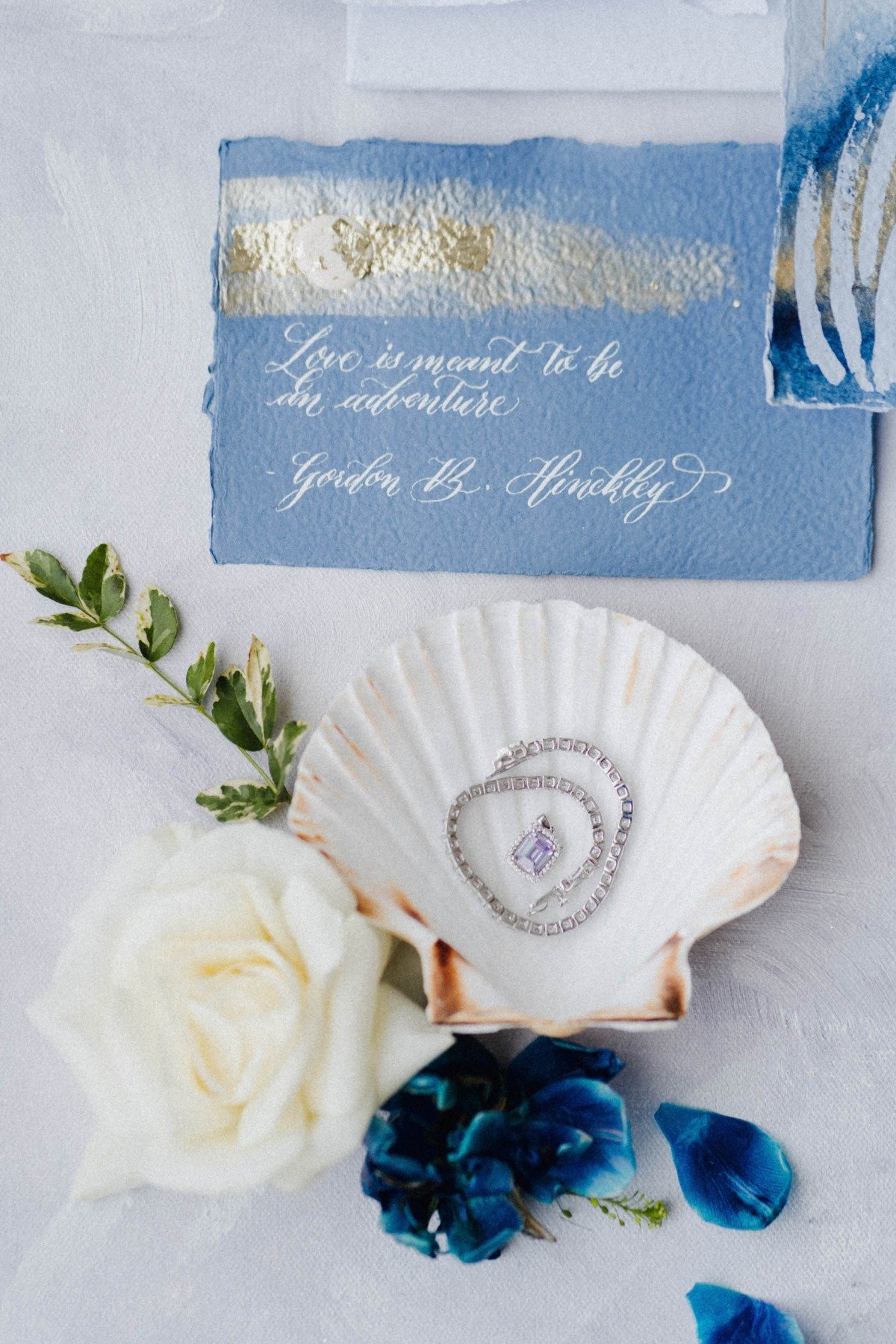 seashell wedding decor