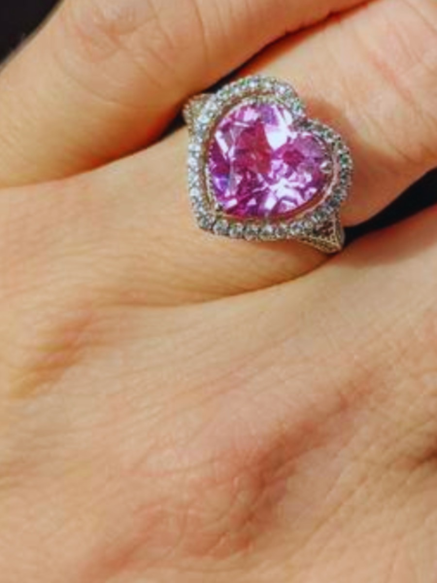 11 unique engagement rings under $200 that will leave you breathless