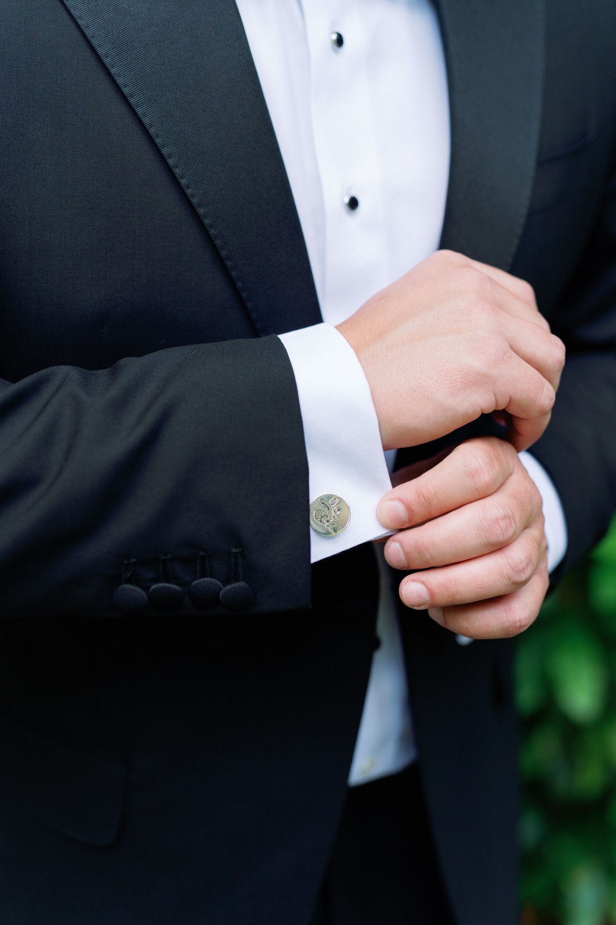 custom cufflink gift ideas for groom