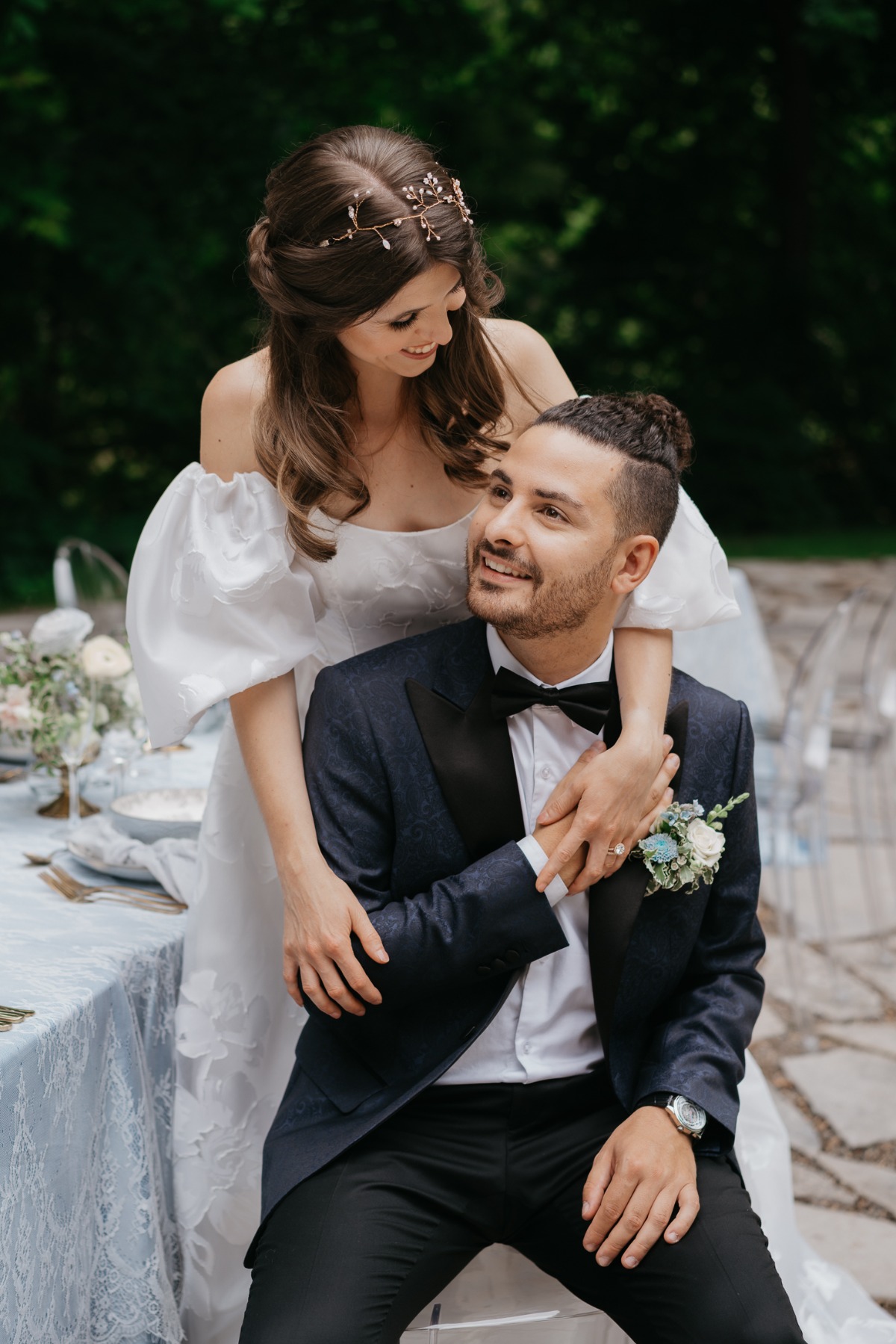 Elegant Montreal bride and groom 