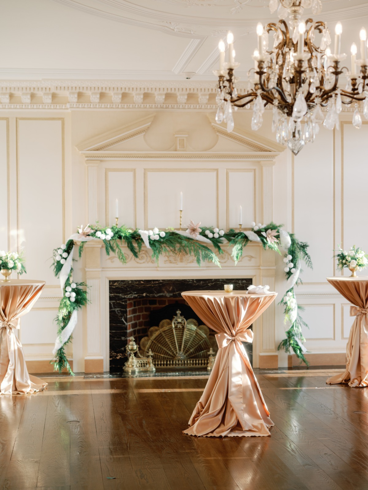 champagne tablecloths