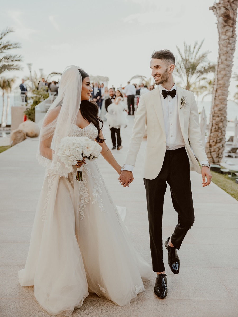 Timeless elegance came to Cabo in this Armenian fairytale wedding