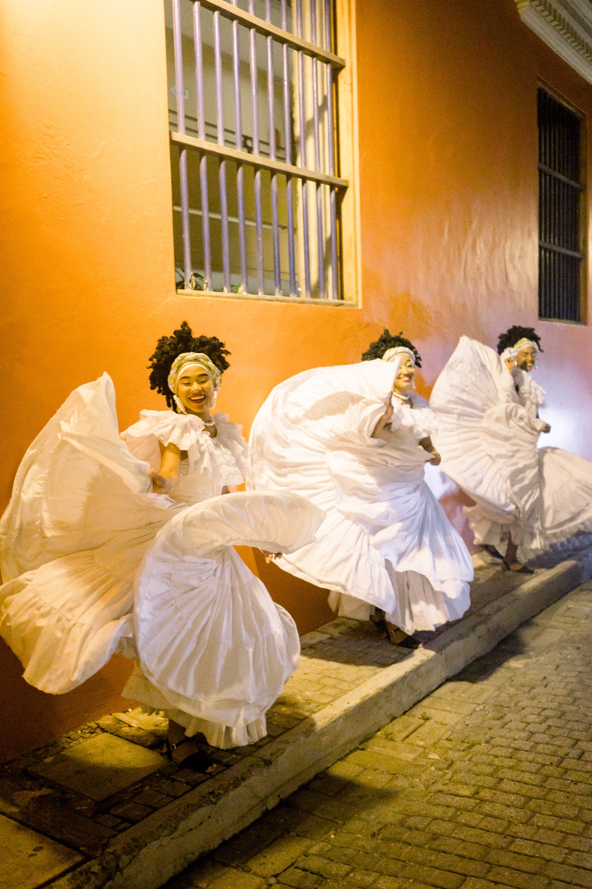 Colombian wedding dancers