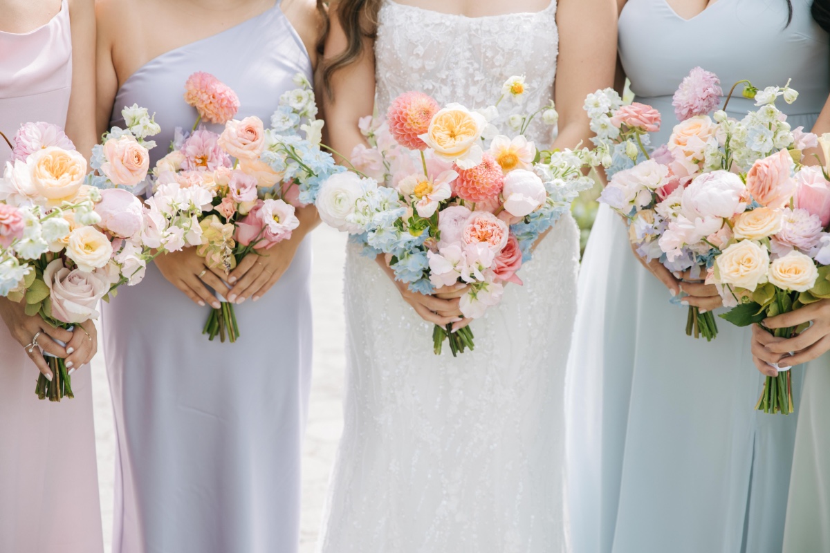 Pastel pink bridesmaid bouquets