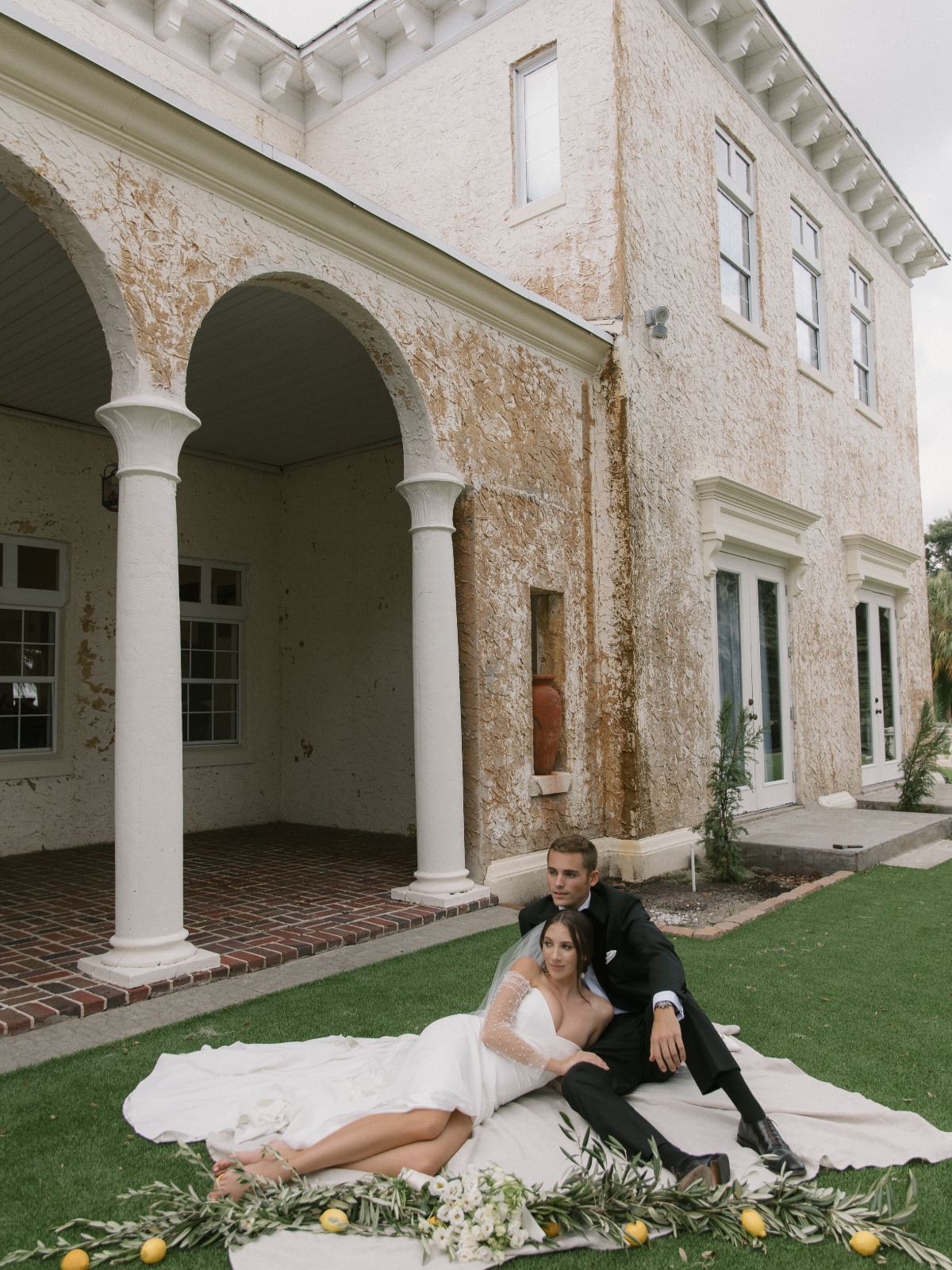 Pared down luxe elopement shoot inspired by Tuscany