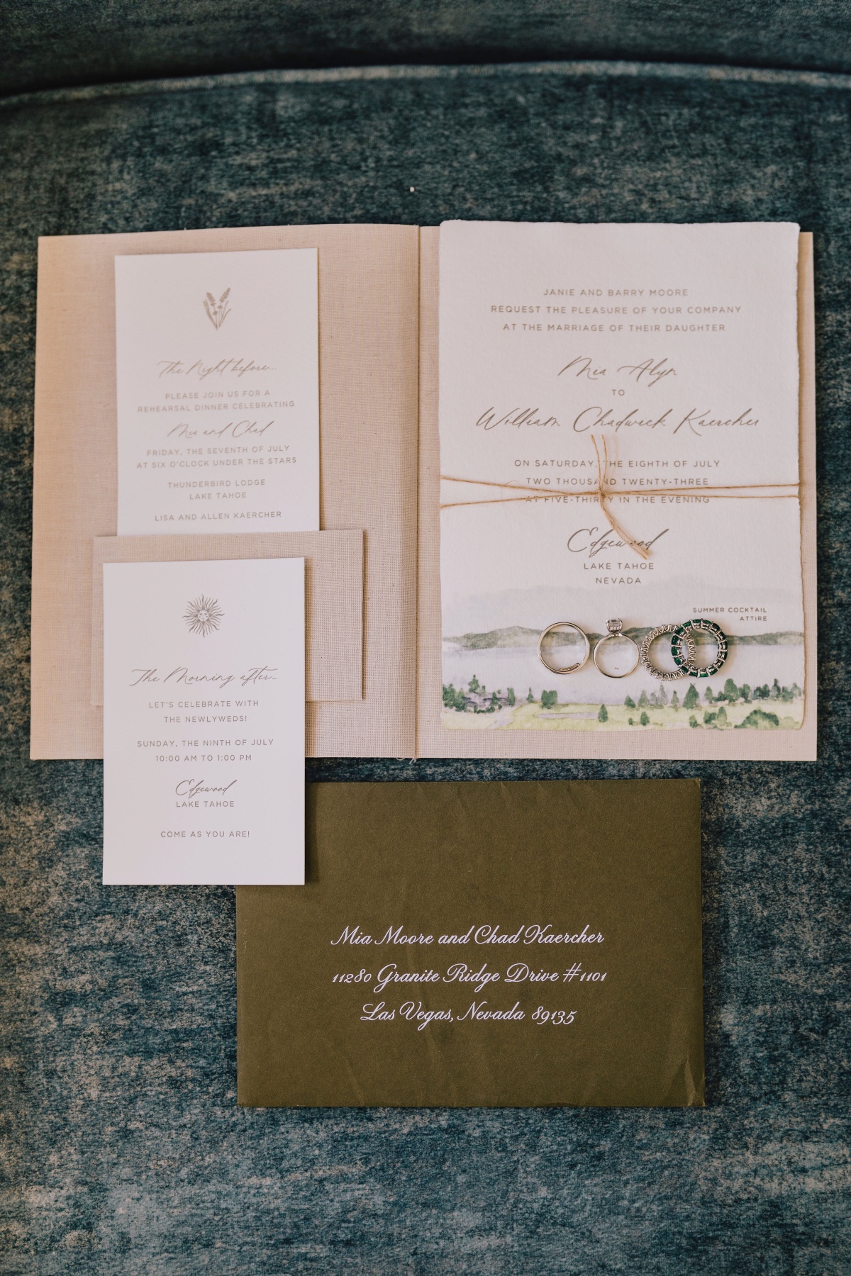 Rustic illustrated wedding invitation suite 