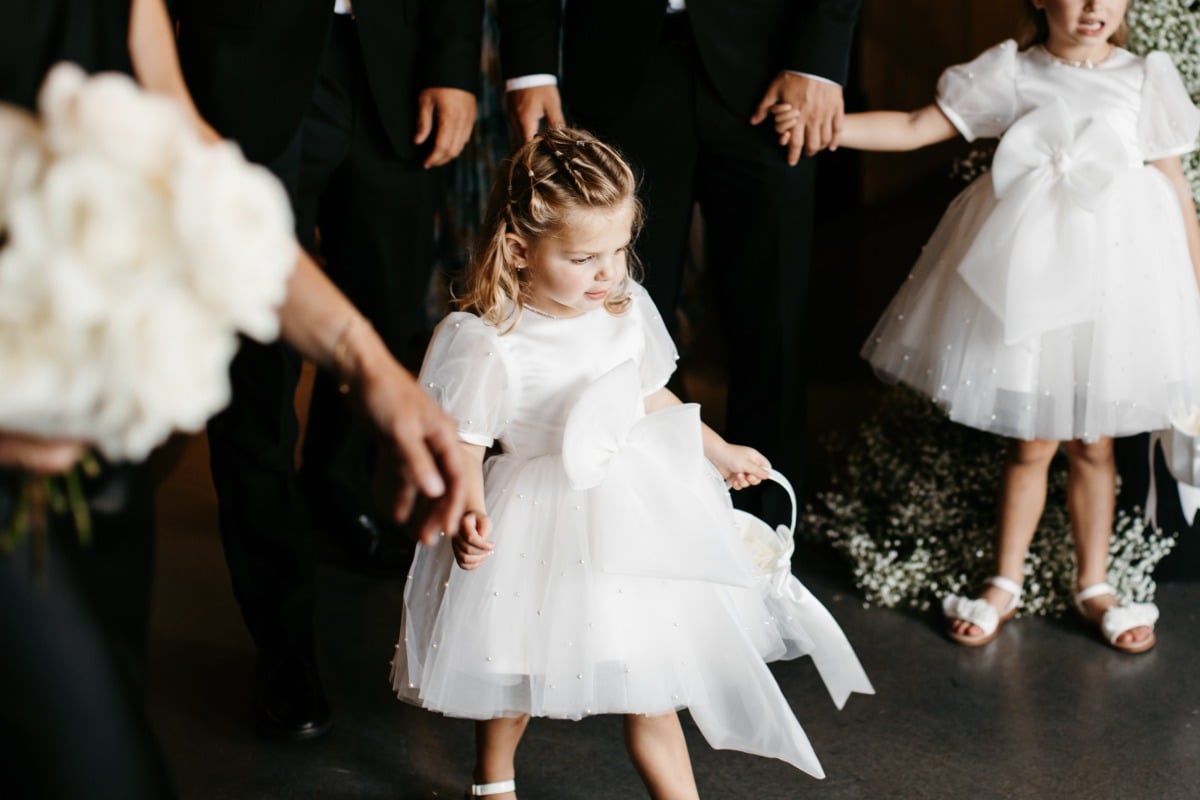 adorable white flower girl dresses with puffy sleeves