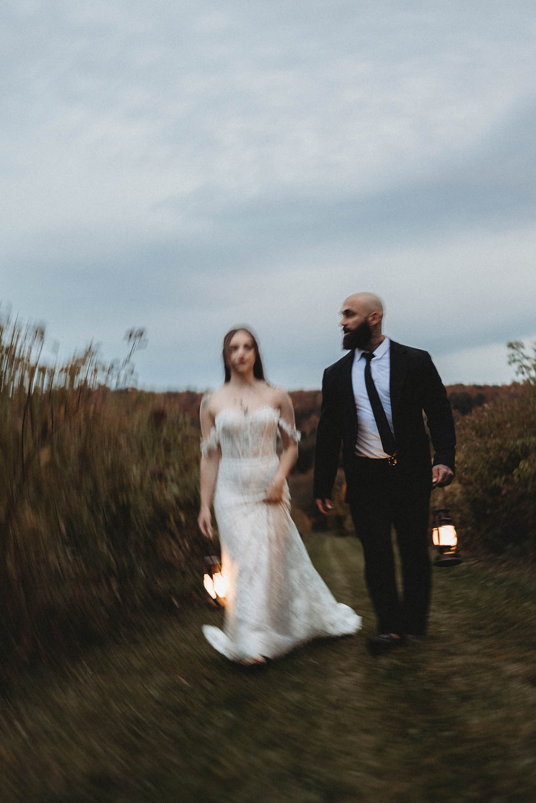 Motion blur wedding portraits 