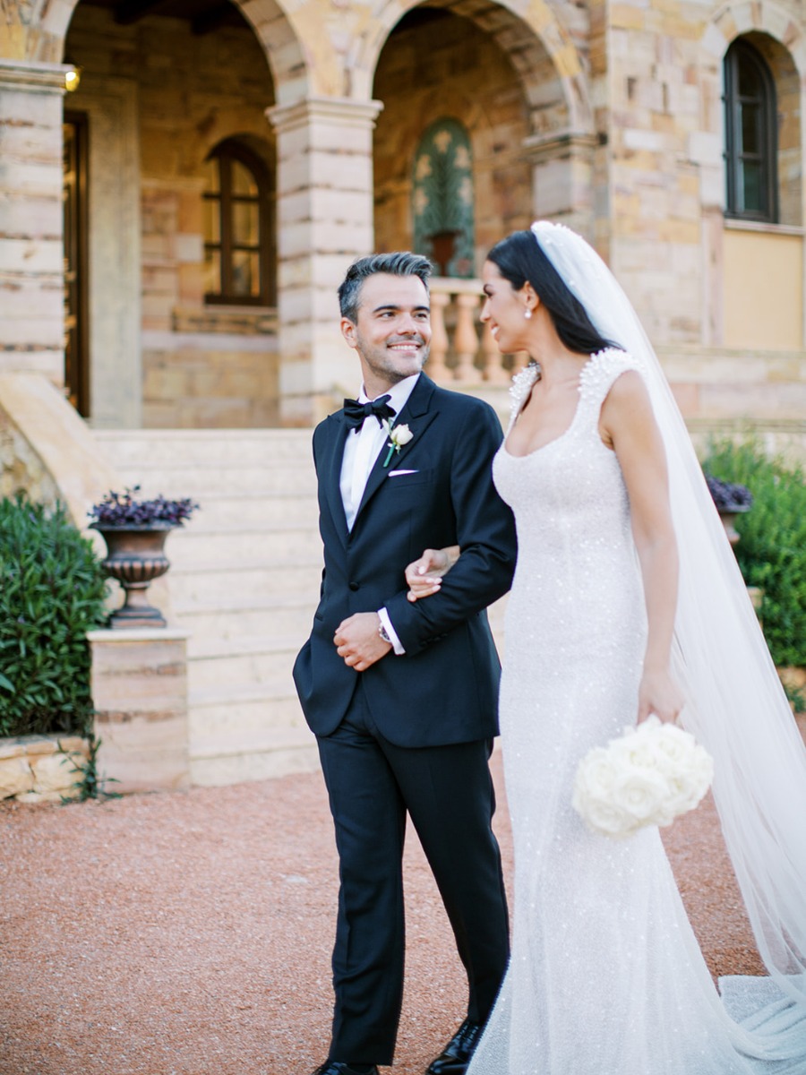 Luxury Athenian Riviera wedding with must-see dessert table details