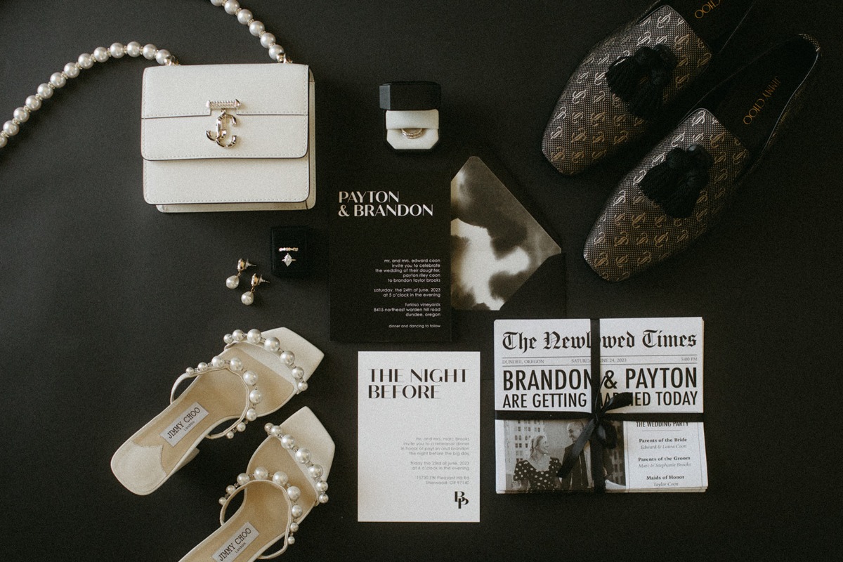 black and white wedding accessories