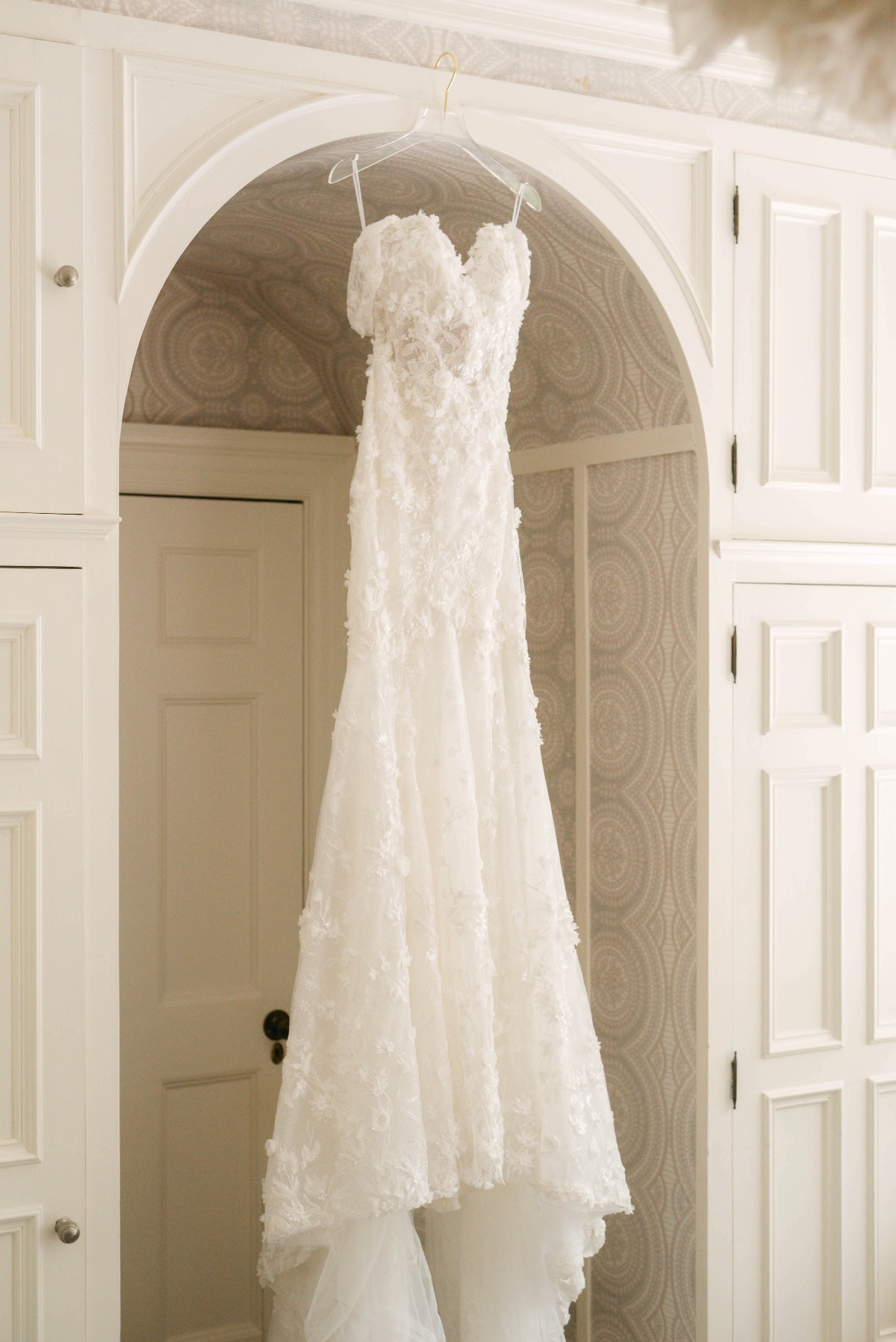 Galleria Della Sposa lace wedding dress