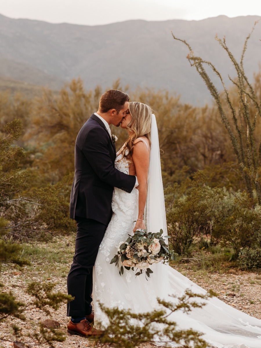 desert wedding at the venue at chilleens