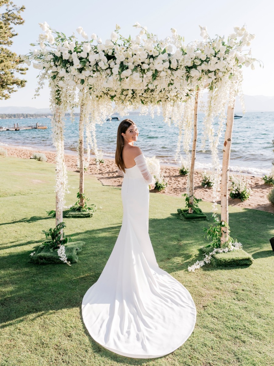 A rustic chic lakeside wedding at Edgewood Tahoe Resort 