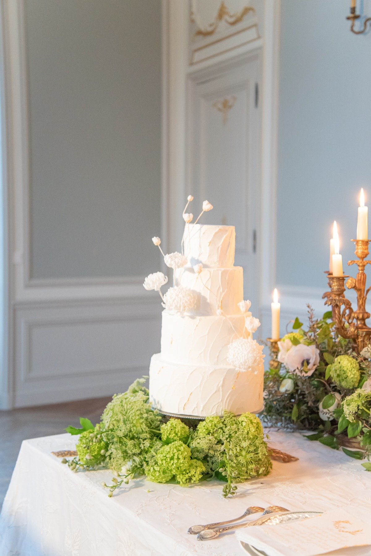 handmade floral wedding cake