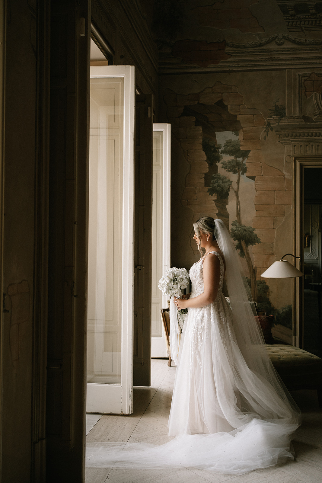 luxury bride at Italian wedding 