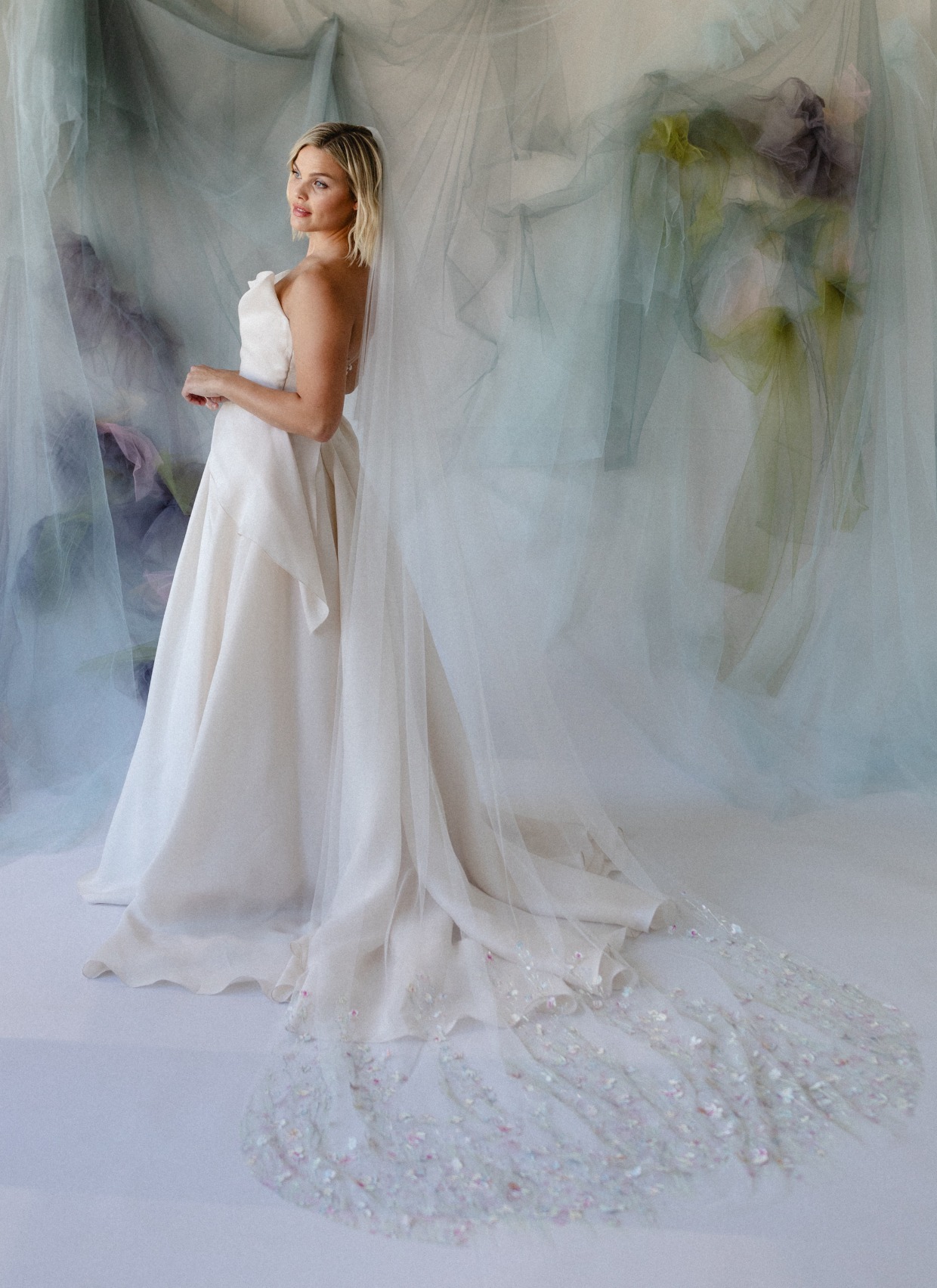 Portrait of Mademoiselle wedding dress2