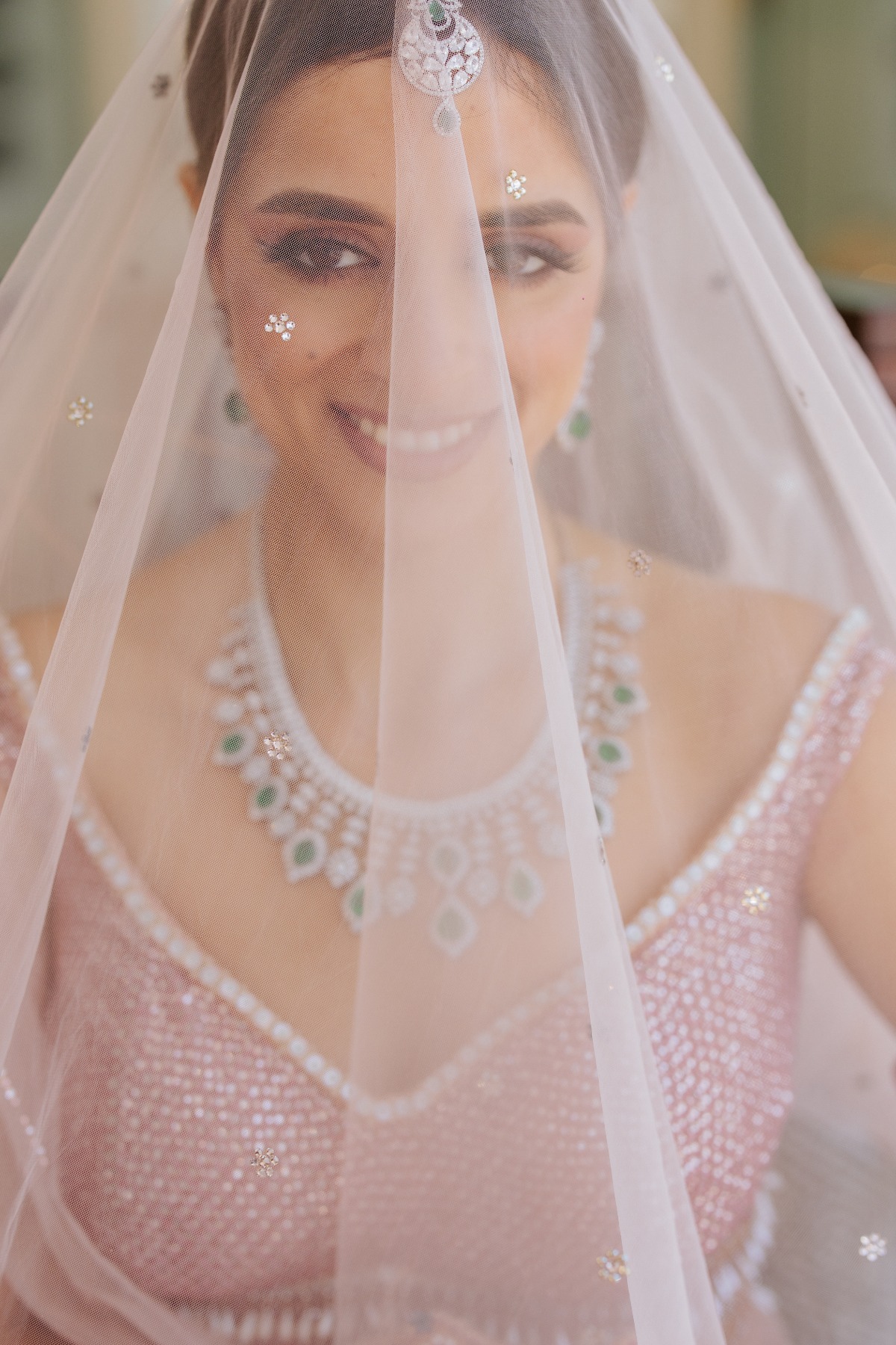 pink veil with rhinestone details