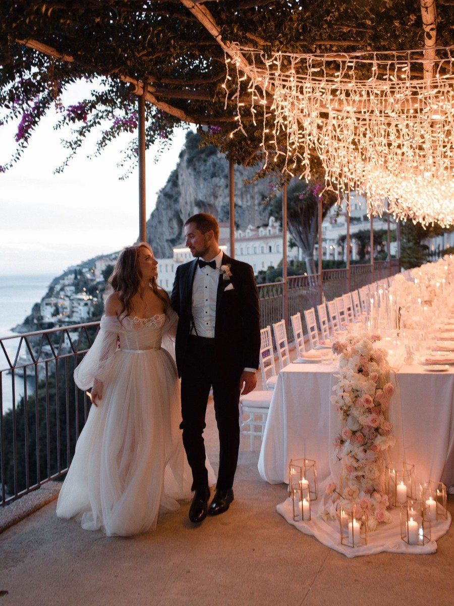 A sea of string lights floated in the night at this Amalfi wedding
