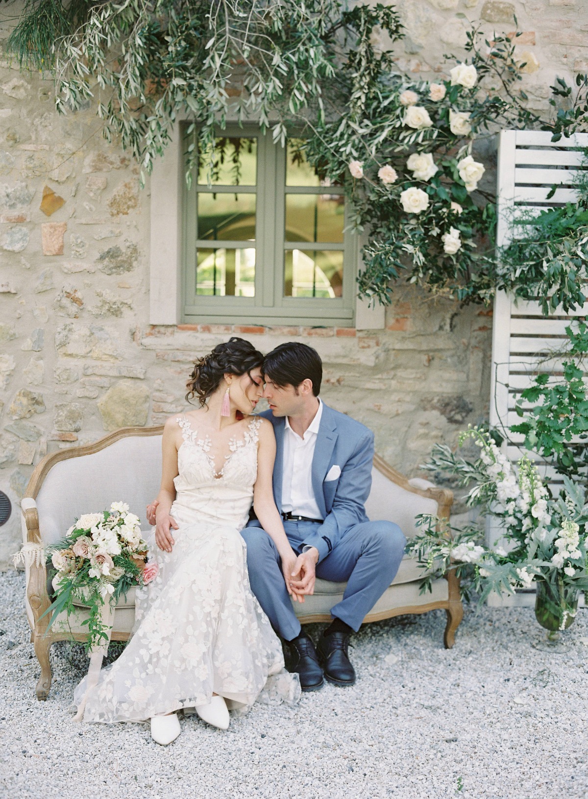 Dreamy white chaise lounge for Italian villa wedding 