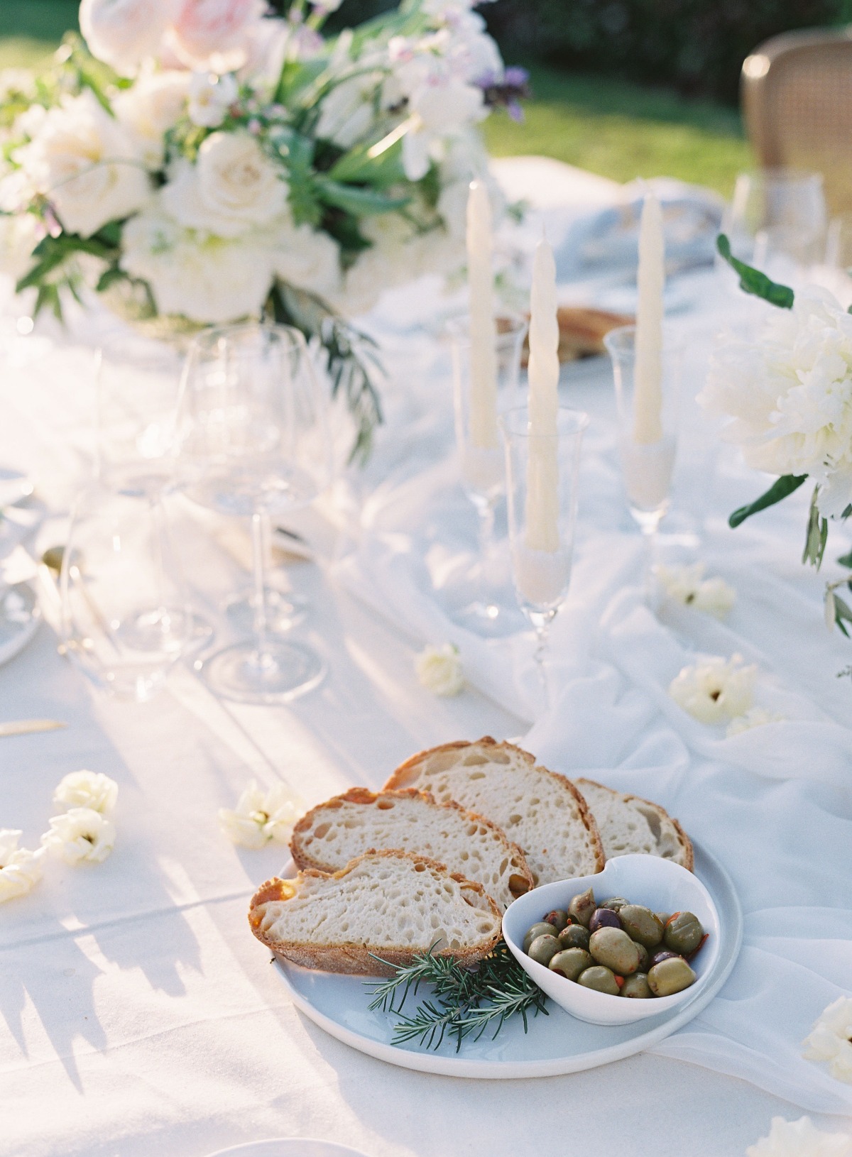 Italian wedding reception with fresh olives and baked bread