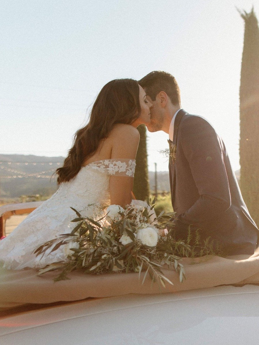 Tuscany comes to Napa in this Italian-inspired dream wedding