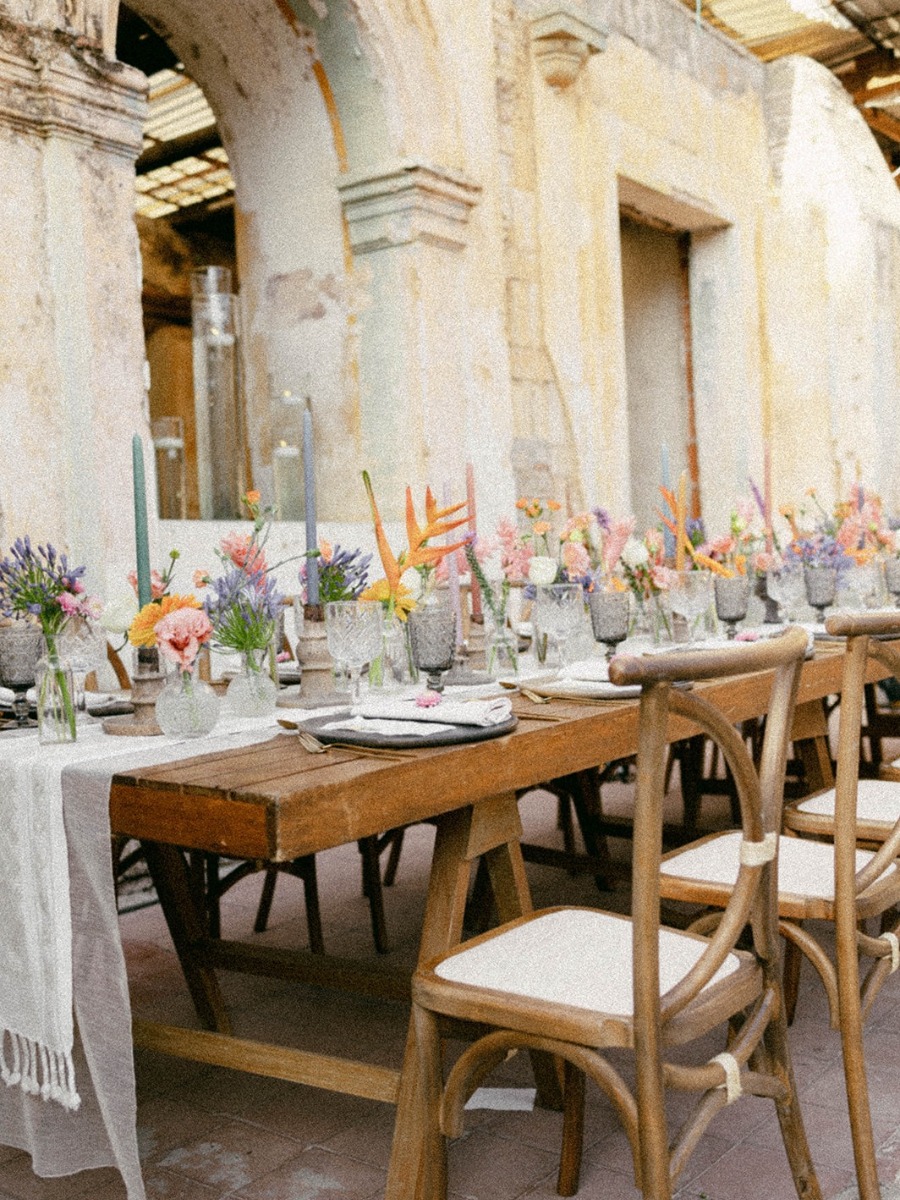 Colorful destination wedding shoot in historic Oaxaca