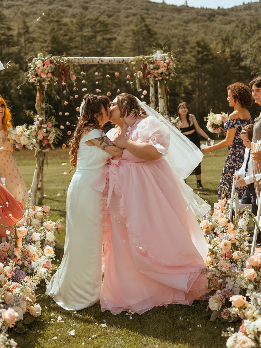 Fashion set the tone for this pretty pastel backyard wedding
