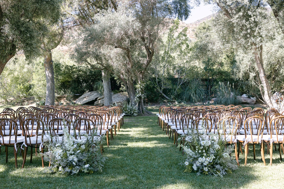 outdoor California wedding ceremony