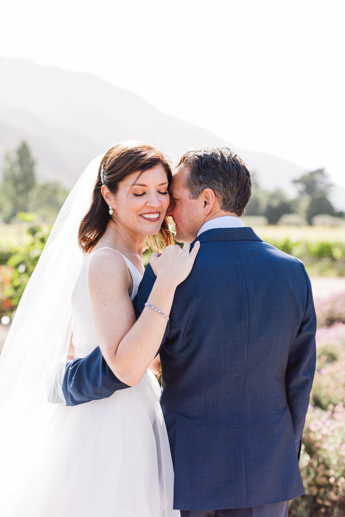 Romantic sun-kissed wedding portraits in Carmel Valley