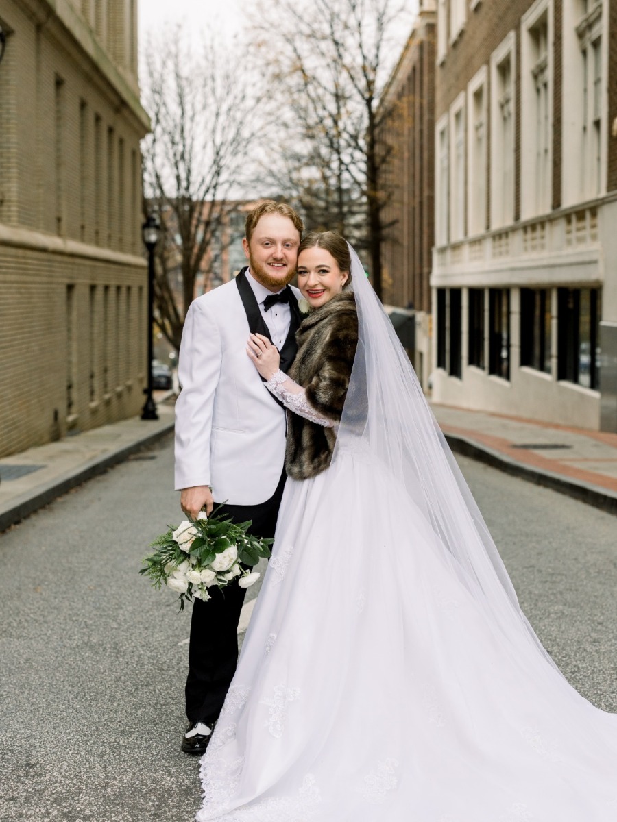 A timeless winter wedding in the heart of Greenville, South Carolina