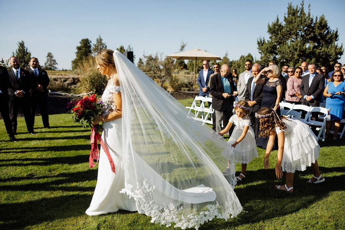 lace-trimmed veil