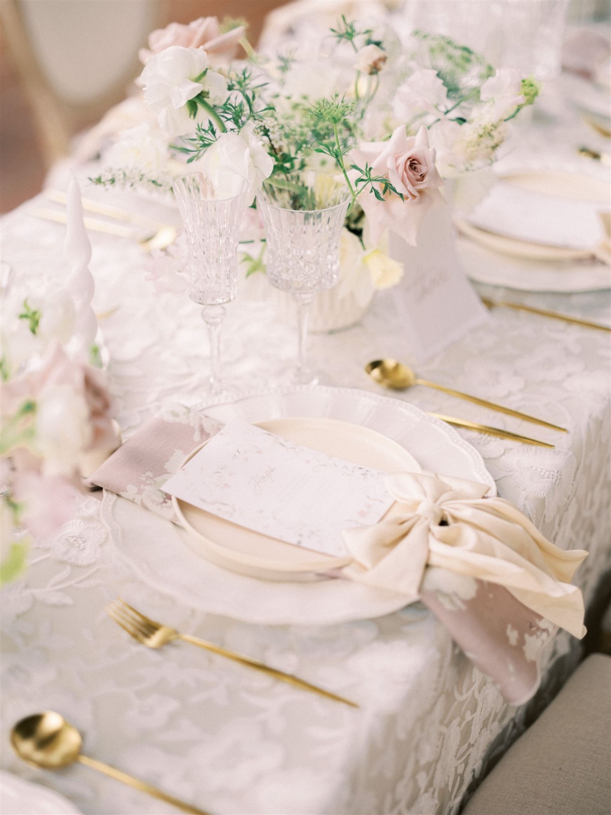 gold flatware for placesetting