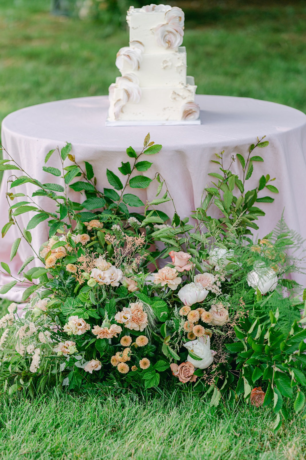 large wedding cake table arrangement