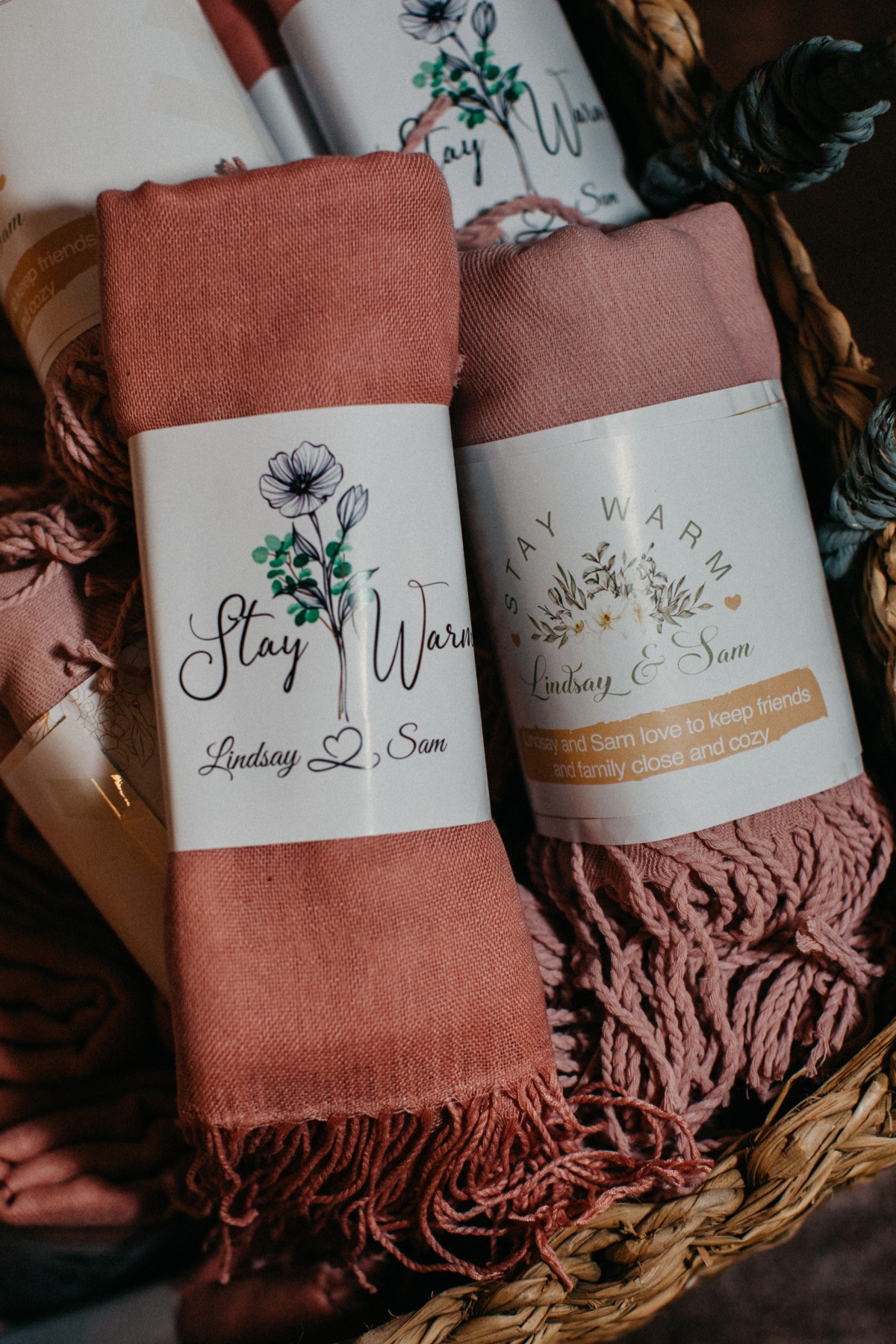 custom wrapped blankets for outdoor reception
