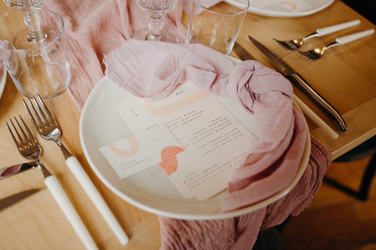 pink linen napkins