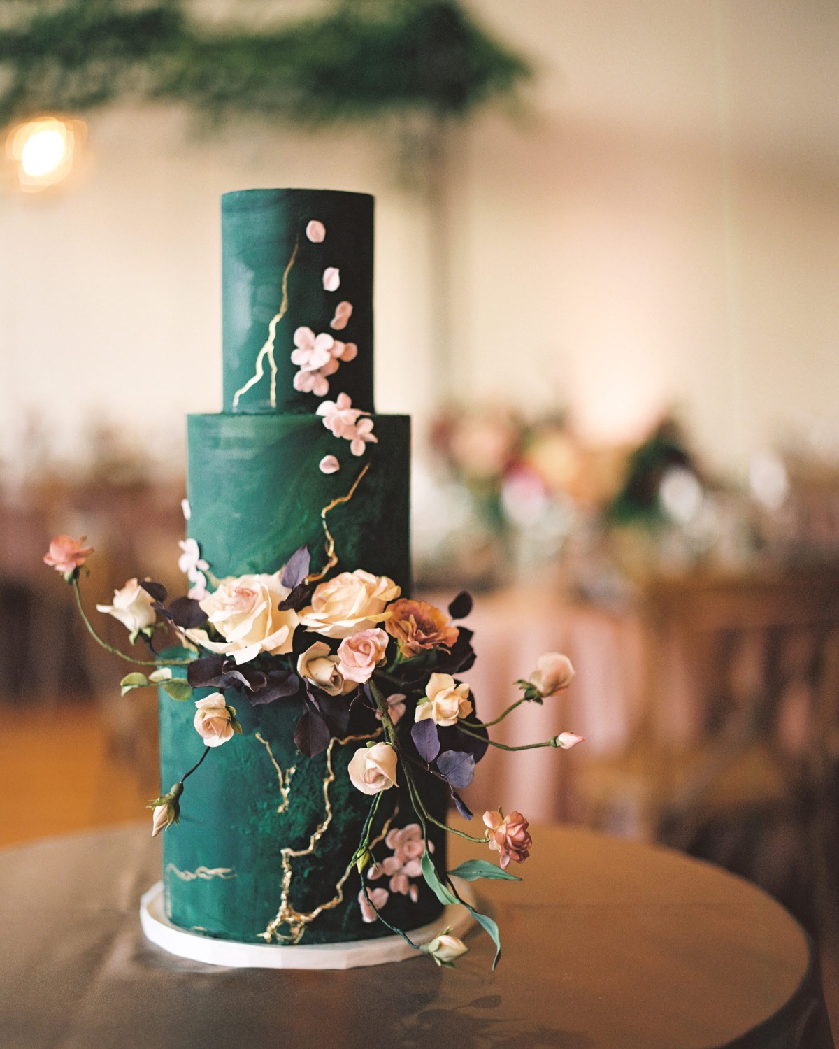 forest green wedding cake