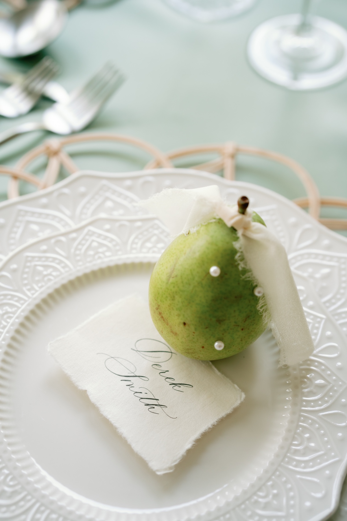 pearl-accented pears