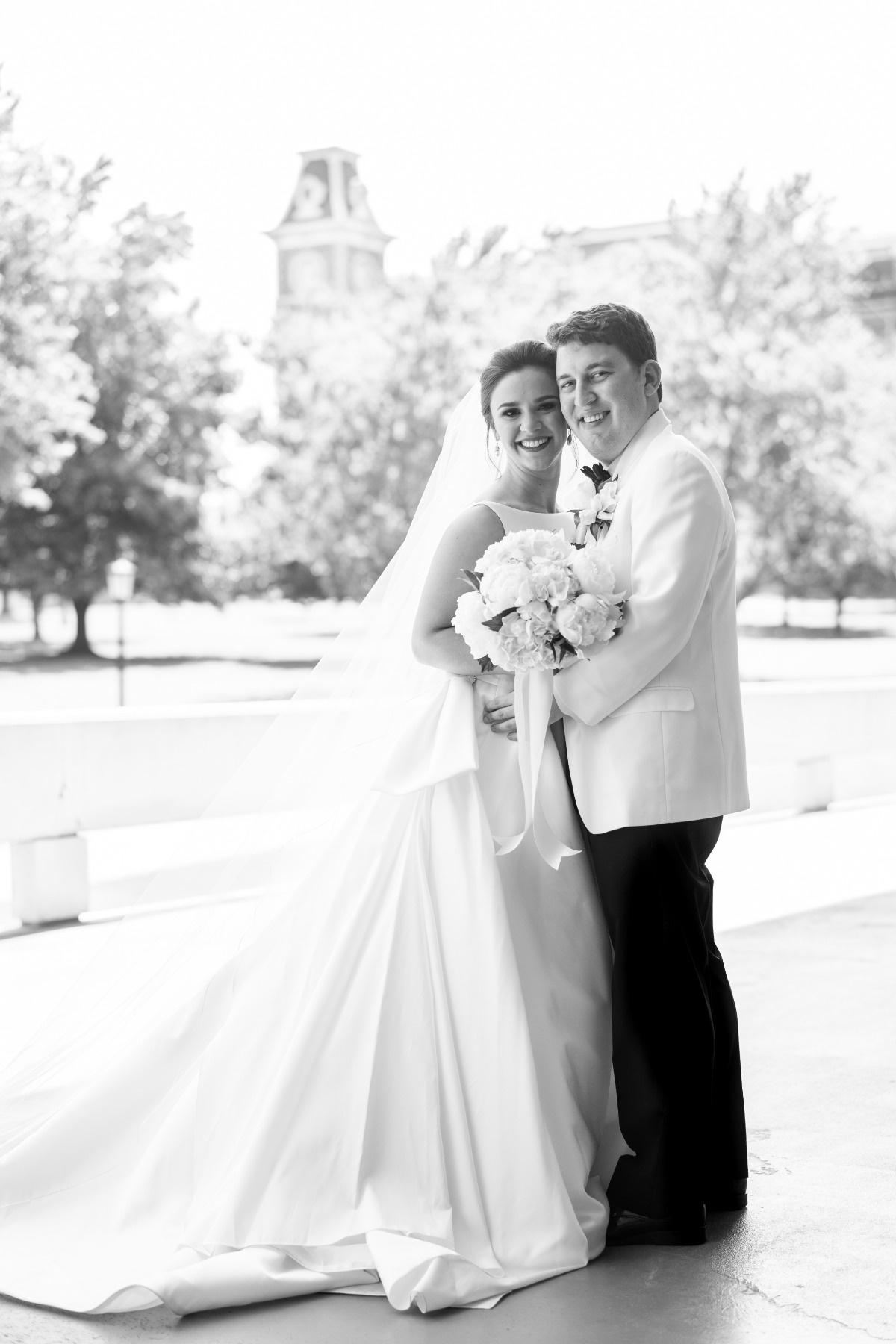 Timeless Arkansas bride and groom at chapel wedding 