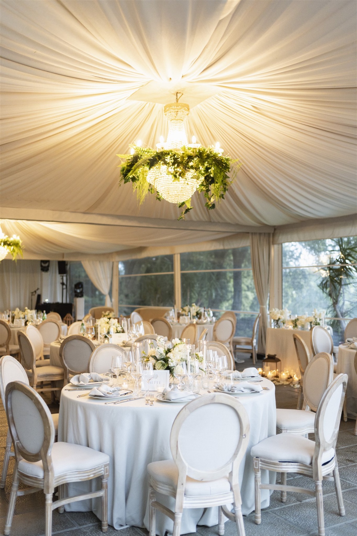 Elegant tented wedding reception at Tuscan villa 