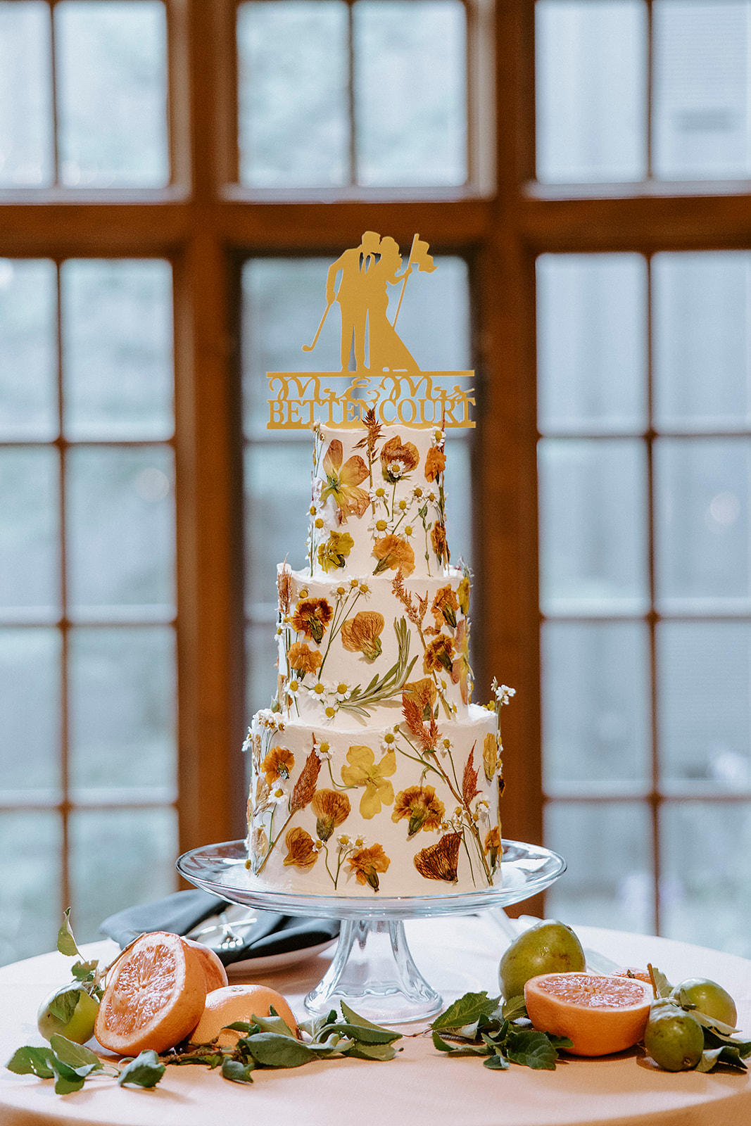 dried edible flower wedding cake