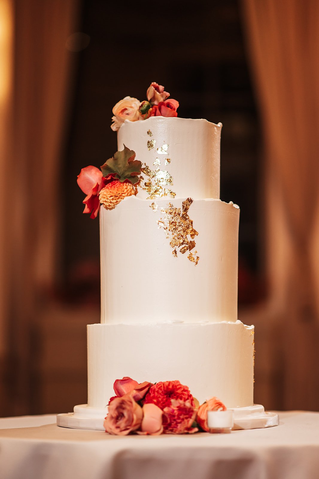 autumn red floral wedding cake