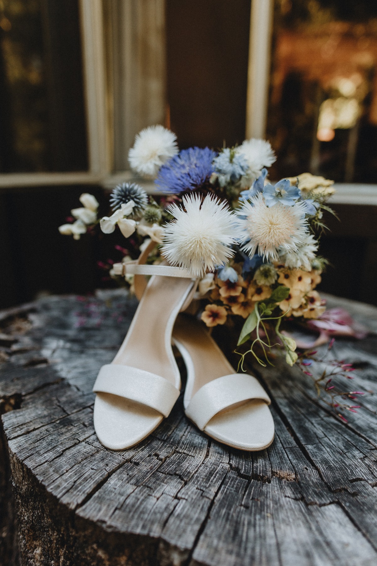 simple strappy bridal shoes